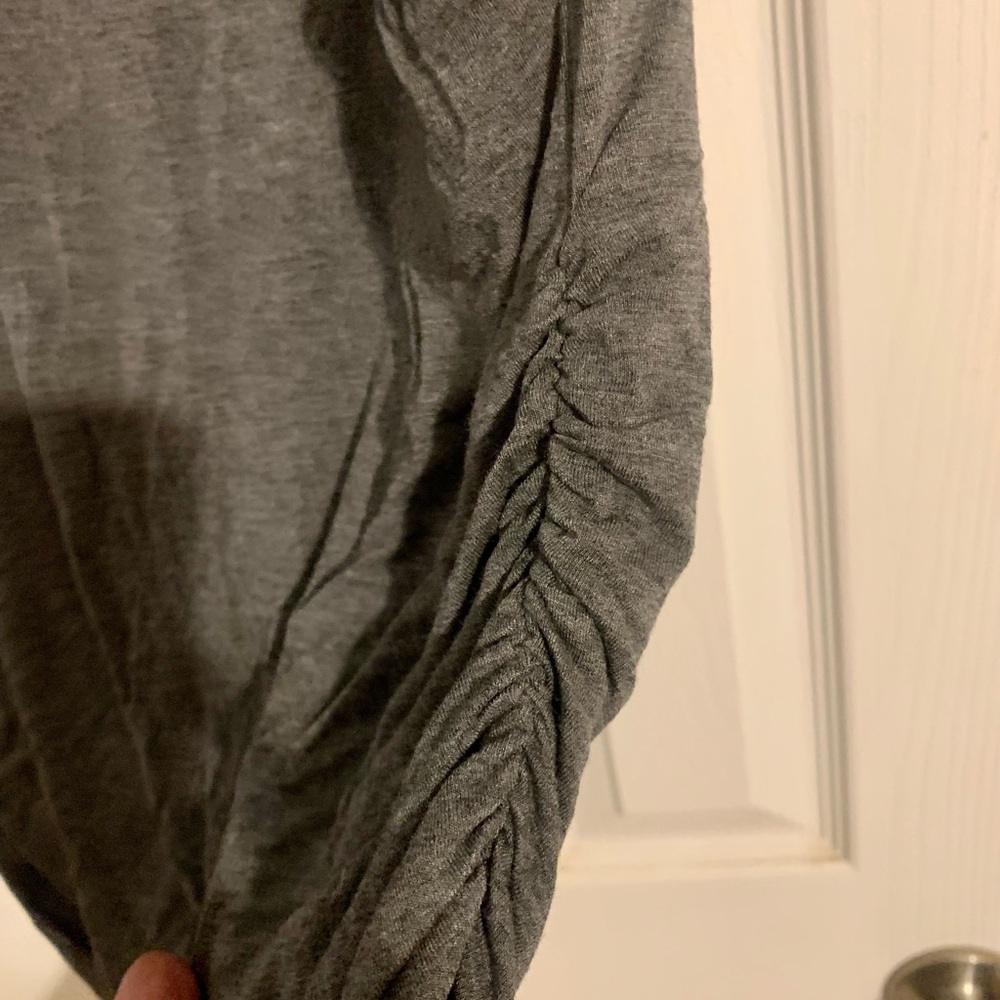 Shirt - Picture 3 of 5